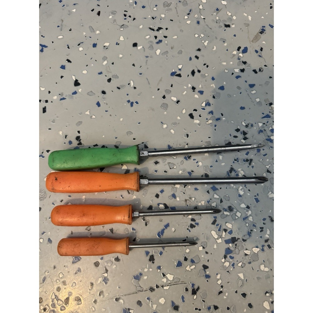 Vintage Snap On Orange Green Handle Screwdrivers No Markings